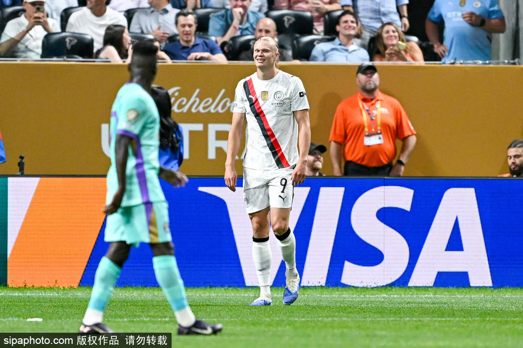 九游官方下载哈兰德重返赛场，战术调整首场状态出色，C9观众沸腾！的简单介绍