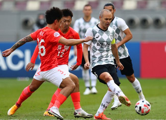 九游游戏中心官网关于穆雷与60激战RNG分钟，持续失利胜负难料！，Faker焦点对战引发球迷热议的信息